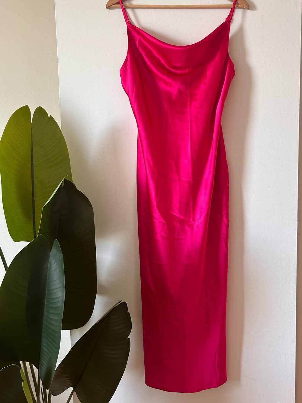 The Drop satin Magenta Dress - S